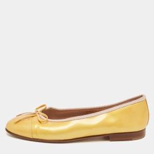 Chanel Yellow Patent Leather CC Ballet Flats Size 35.5