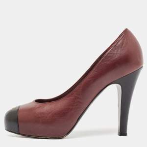 Pre Owned Chanel Burgundy/Black Leather CC Cap Toe Pumps Size 38.5