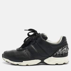 Pre Owned Chanel Black Leather CC Logo Low Top Sneakers Size 39
