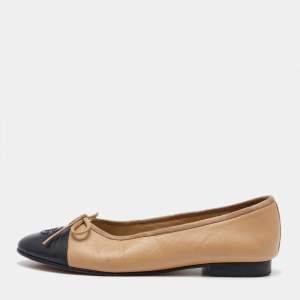 Pre Owned Chanel Beige/Black Leather CC Bow Cap Toe Ballet Flats Size 37