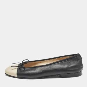Pre Owned Chanel Black/Beige Leather CC Ballet Flats Size 37.5