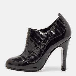 Chanel Black Patent Leather New York Ribbed Ankle Booties Size 37