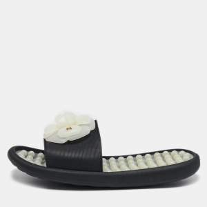 Chanel Black/White Rubber CC Camellia Flat Slide Sandals Size 38