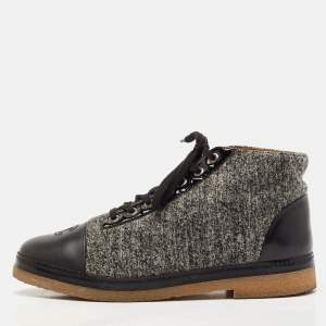 Chanel Grey/Black Wool Fabric And Leather CC Ankle Boots Size 39