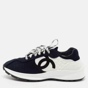 Chanel Navy Blue/White Suede and Fabric CC Logo Low Top Sneakers Size 39