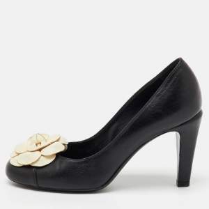 Chanel Black/Cream Leather CC Camelia Cap Toe Pumps Size 37.5