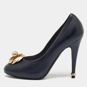 Chanel Black/Gold Leather CC Camelia Round Toe Pumps Size 37.5