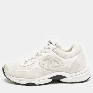 Pre Owned Chanel White/Silver Suede and Tweed CC Sneakers Size 37.5