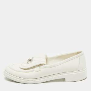 Pre Owned Chanel White Quilted Leather CC Flap Turnlock Loafers Size 41