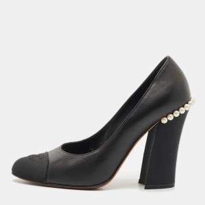 Chanel Black Leather and Fabric CC Cap Toe Pearl Block Heel Pumps Size 39