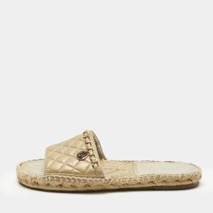 Pre Owned Chanel Gold Quilted Leather CC Chain Espadrille Flat Slides Size 36
