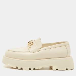 Pre Owned Chanel Cream Leather Logo Slip On Loafers Size 36.5