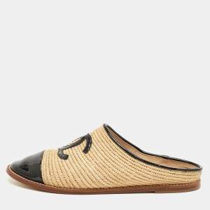 Pre Owned Chanel Black/Beige Patent Leather and Raffia CC Mules Size 38