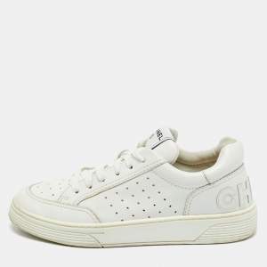 Pre Owned Chanel White Leather CC Low Top Sneakers Size 38