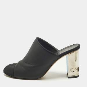 مملوكة مسبقًا Chanel CC Cap Toe Size 37 Black Leather Heel Mules