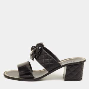 مملوكة مسبقًا Chanel Size 40 Black Leather CC Camellia Block Heel Slide Sandals