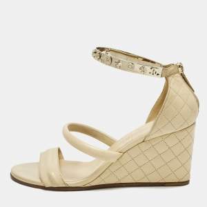Pre Owned Chanel CC Size 39 Beige Leather Wedge Sandals