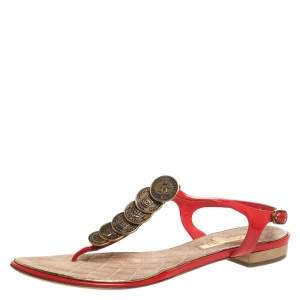 Chanel Red Patent Leather CC Coin Thong Strap Sandals Size 37.5