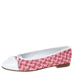 Pre Owned Chanel Red/White Tweed Fabric And Leather CC Cap Toe Bow Ballet Flats Size 41