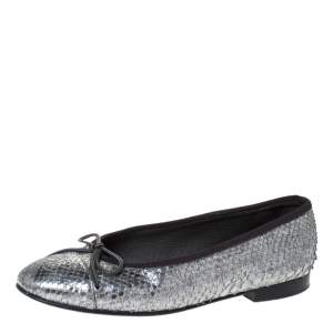Pre Owned Chanel Metallic Silver Python CC Bow Cap Toe Ballet Flats Size 35.5