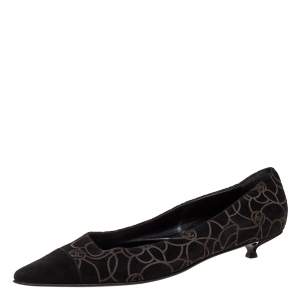 Pre Owned Chanel Black CC Embossed Suede Pointed Cap Toe Pumps Size 39