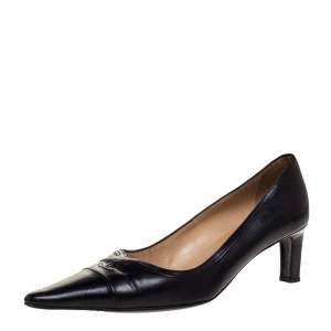 Pre Owned Chanel Black Leather Pointed CC Cap Toe Pumps Size 39.5