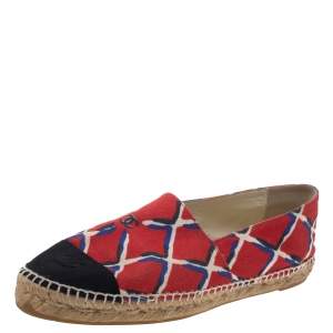 Pre Owned Chanel Red Canvas CC Cap Toe Espadrille Flats Size 41
