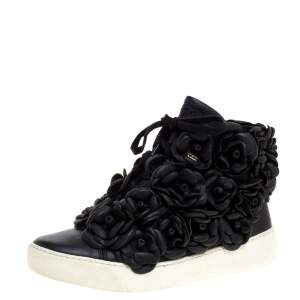 Pre Owned Chanel Black CC Camellia Leather High Top Sneakers Size 36.5