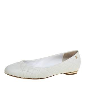 Pre Owned Chanel White Quilted Leather Cap Toe Ballet Flats Size 38.5