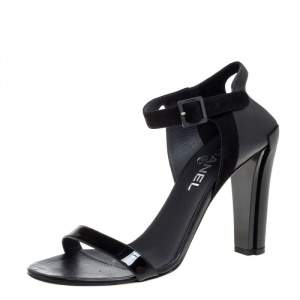 مملوكة مسبقًا Chanel Black Suede And Leather Ankle Strap Sandals Size 39.5