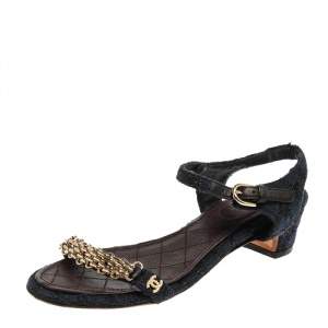 مملوكة مسبقًا Chanel Blue/Black Cotton Knit and Lace Cain Embellished Sandals Size 35.5