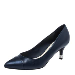 Pre Owned Chanel Blue Leather CC Cap Toe Pumps Size 39