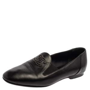 Pre Owned Chanel Black Leather CC Slip On Loafers Size 35.5