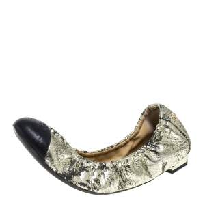 Pre Owned Chanel Gold/Black Leather CC Scrunch Ballet Flats Size 39