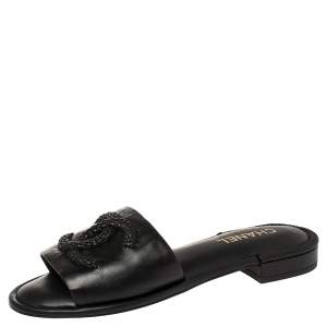 Pre Owned Chanel Black Leather CC Slide Sandals Size 41.5