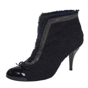 Chanel Black Tweed And Patent Leather CC Cap Toe Ankle Booties Size 41