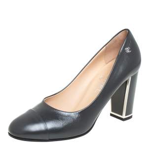 Pre Owned Chanel Black Leather CC Cap Toe Block Heel Pumps Size 40