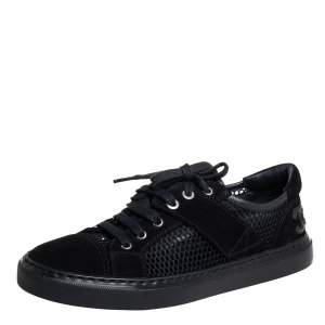 Pre Owned Chanel Black Suede And Mesh CC Low Top Sneakers Size 36.5