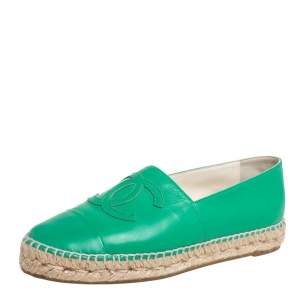 Pre Owned Chanel Green Leather CC Cap Toe Flat Espadrilles Size 38