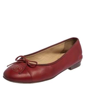 مملوكة مسبقًا Chanel Red Leather CC Bow Cap Toe Flats Size 36.5