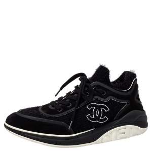 مملوكة مسبقًا Chanel Black Suede And Fabric CC Low Top Sneakers Size 41