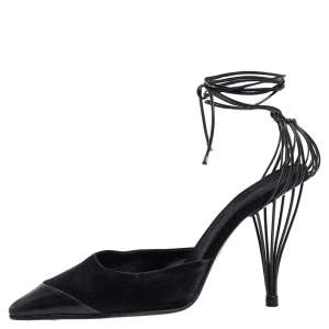 مملوكة مسبقًا Chanel Black Satin And Leather Cap Toe  Ankle Strap Pumps Size 38.5