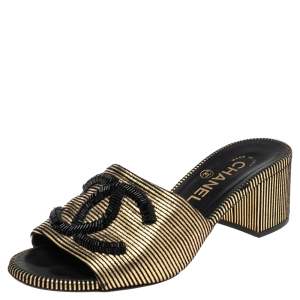 مملوكة مسبقًا Chanel Gold/Black Suede  CC Logo Slide Sandals Size 36