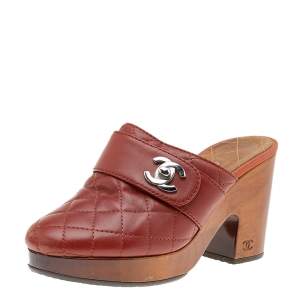 Chanel Brown Quilted Leather CC Turnlock Platform Block Heel Mules Sandals Size 37