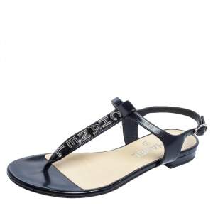 مملوكة مسبقًا Chanel Navy Blue Leather  T Strap Thong Flat Sandals Size 36