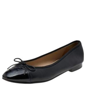 Pre Owned Chanel Black Leather CC Cap Toe Bow Ballet Flats Size 38.5