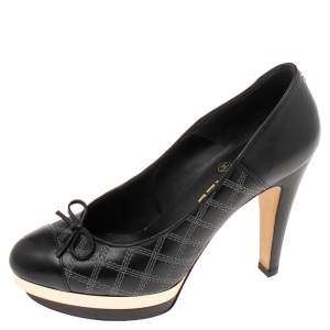 Pre Owned Chanel Black Leather CC Cap Toe Platform Pumps Size 37