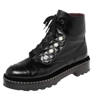 Chanel Black Quilted Leather CC Pearl Detail Ankle Boots Size 38.5