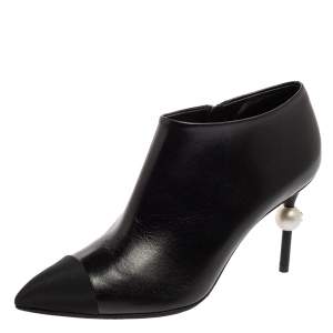 Chanel Black Leather and Fabric Cap Pointed-Toe Ankle Booties Size 36.5