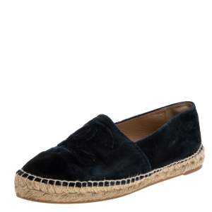 Pre Owned حذاء فلات إسبادريل شانيل غطاء مقدمة سي سي قطيفة كحلي مقاس 39